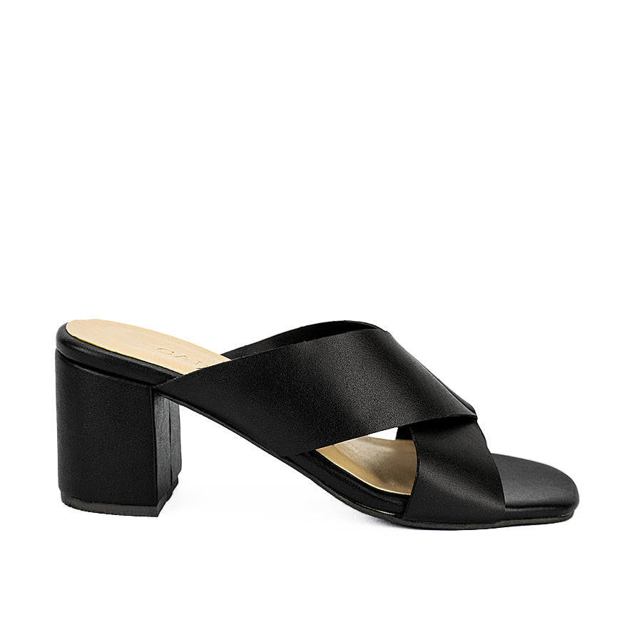 Cardams ECLC CN 00207 Black/Tan Women Heeled Sandals