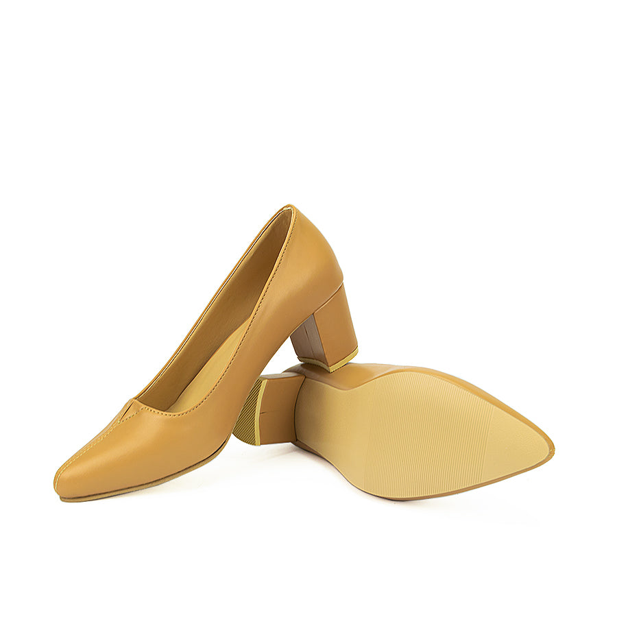 Cardams ECLB MAR 00079 Beige/Black Women Pumps